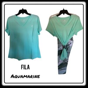 FILA aquamarine workout shirt. size XL. Stretchy and lightweight!